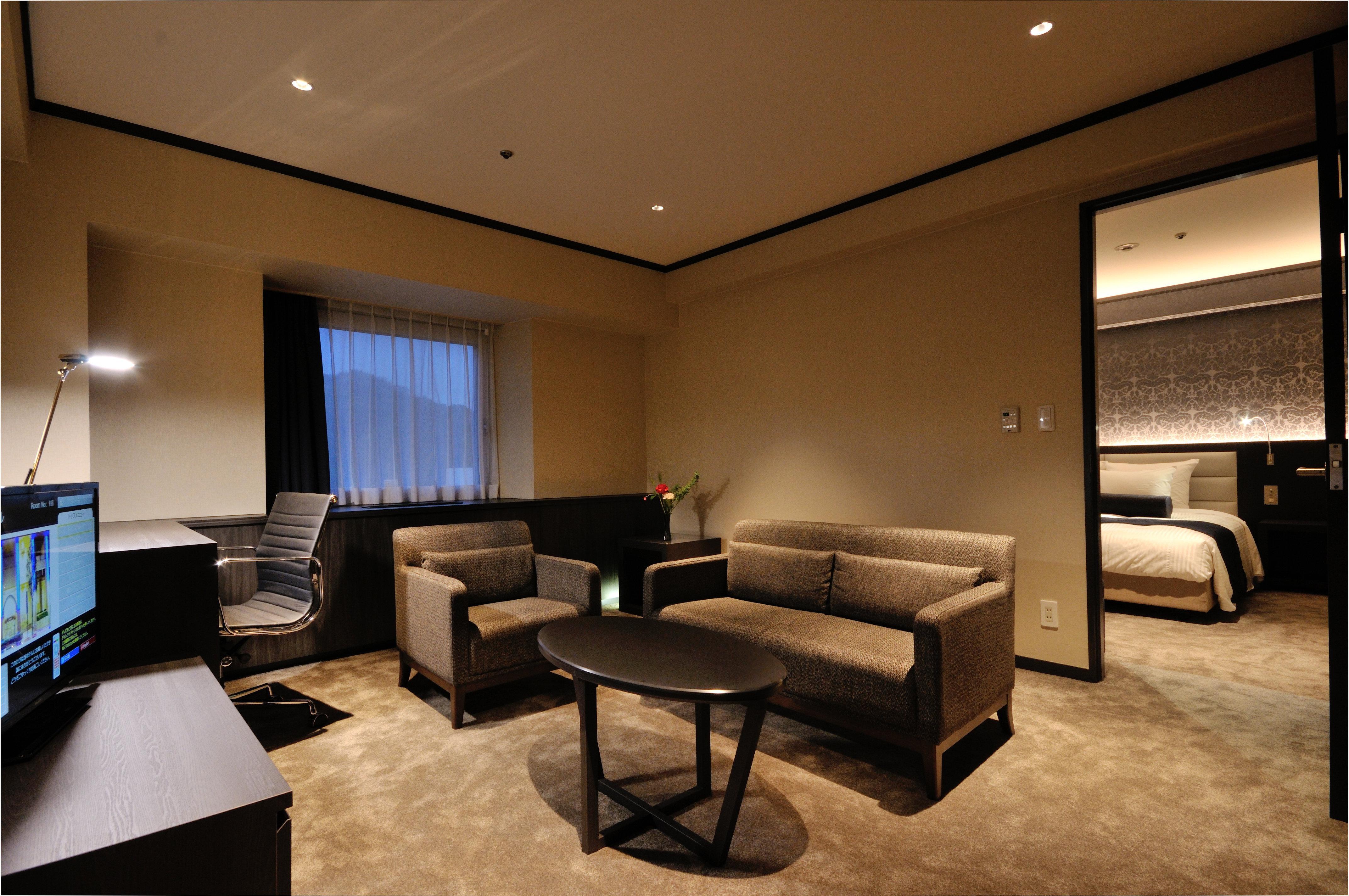 Hotel Ana Crowne Plaza Matsuyama By Ihg Esterno foto