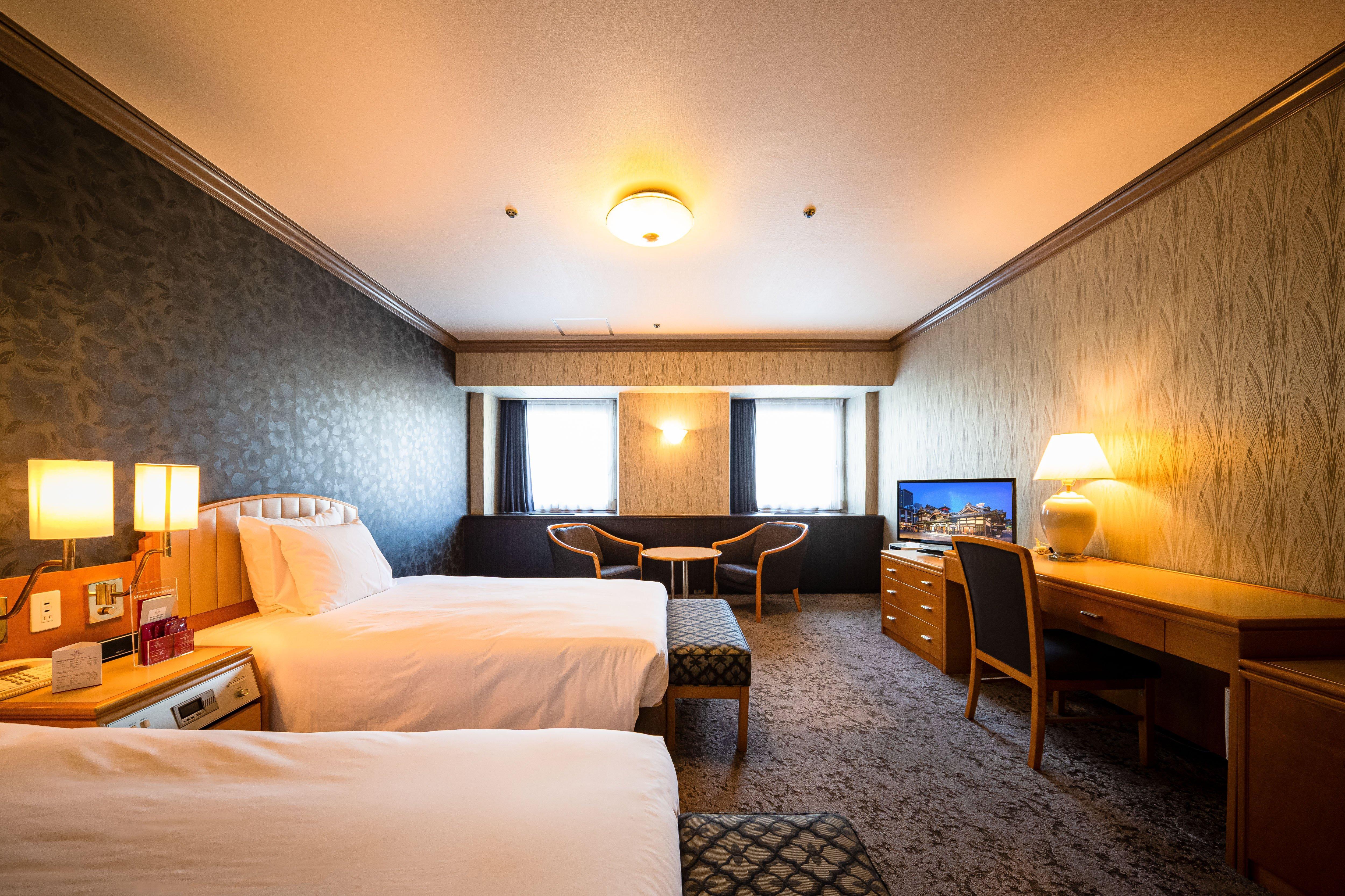 Hotel Ana Crowne Plaza Matsuyama By Ihg Esterno foto