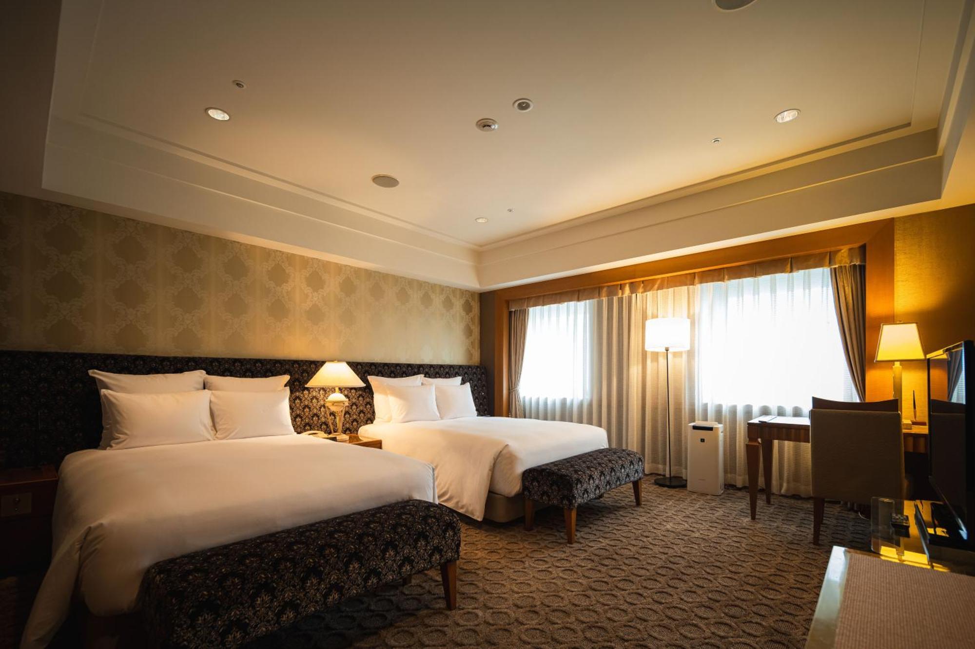 Hotel Ana Crowne Plaza Matsuyama By Ihg Esterno foto