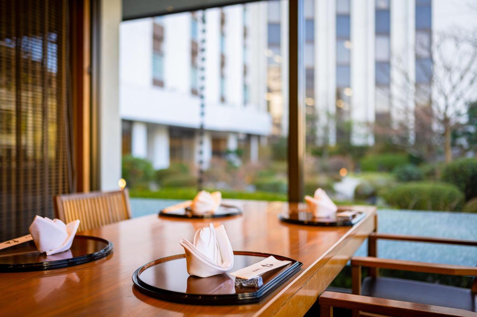 Hotel Ana Crowne Plaza Matsuyama By Ihg Esterno foto