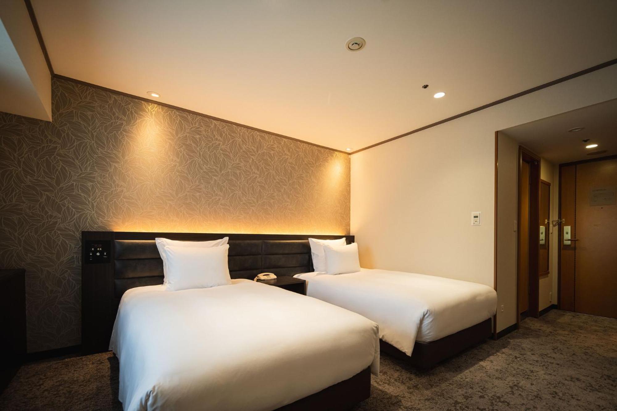 Hotel Ana Crowne Plaza Matsuyama By Ihg Esterno foto